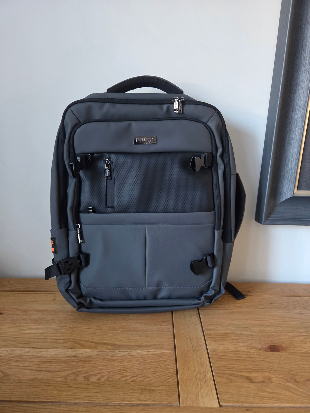 HIGHBURY - Grey / Black - Explorer - EasyJet Lufthansa British Airways Jet2 Cabin Bag 45x36x20, 32L Underseat Hand Luggage For Travel Fits 15.6 Inch Laptop