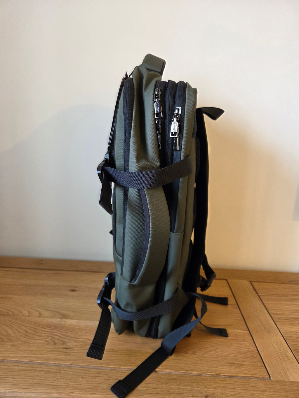 HIGHBURY - Olive - Traveller - EasyJet Lufthansa British Airways Jet2 Cabin Bag 45x36x20, 32L Underseat Hand Luggage For Travel Fits 15.6 Inch Laptop