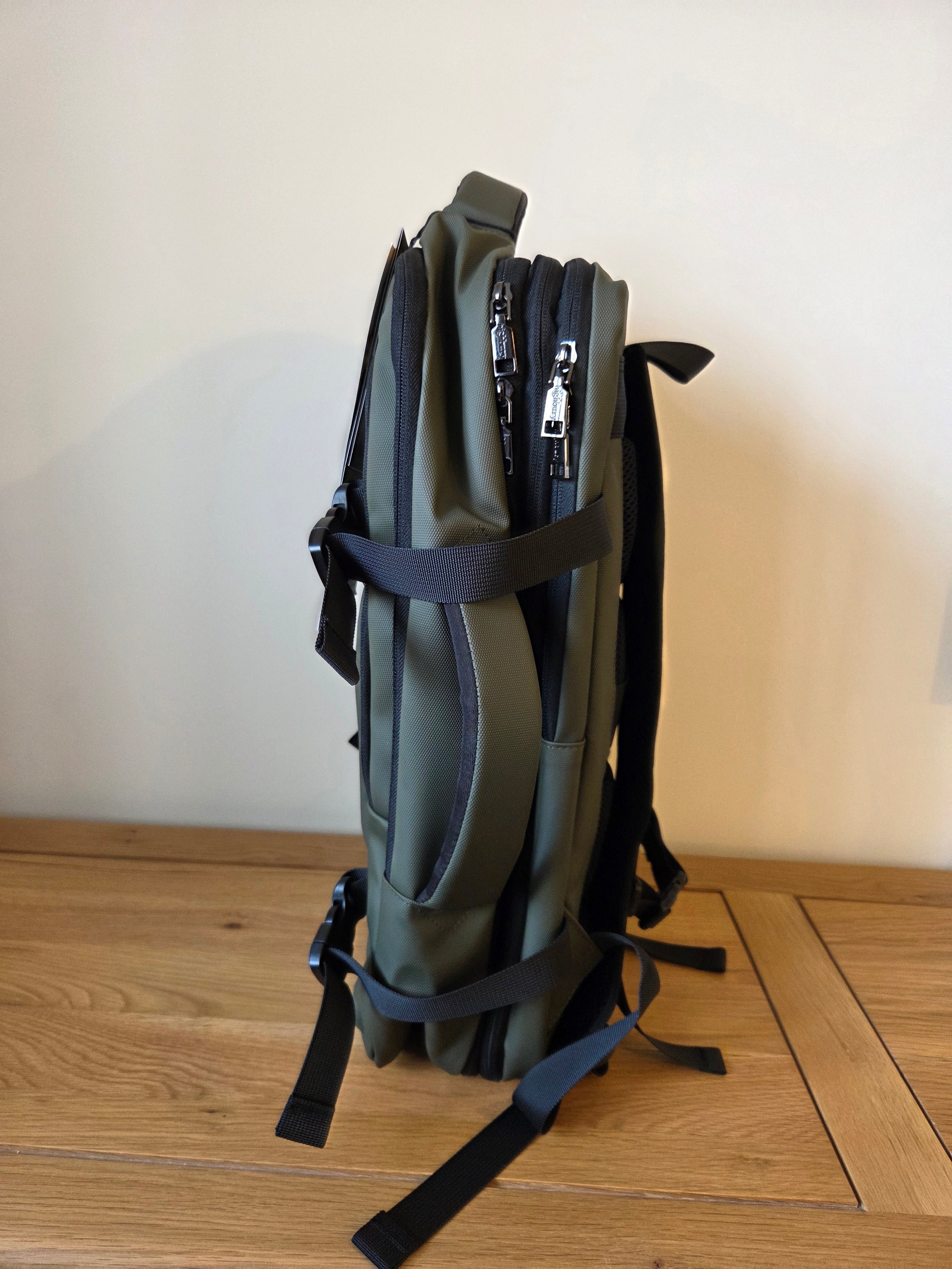 HIGHBURY - Olive - Traveller - EasyJet Lufthansa British Airways Jet2 Cabin Bag 45x36x20, 32L Underseat Hand Luggage For Travel Fits 15.6 Inch Laptop