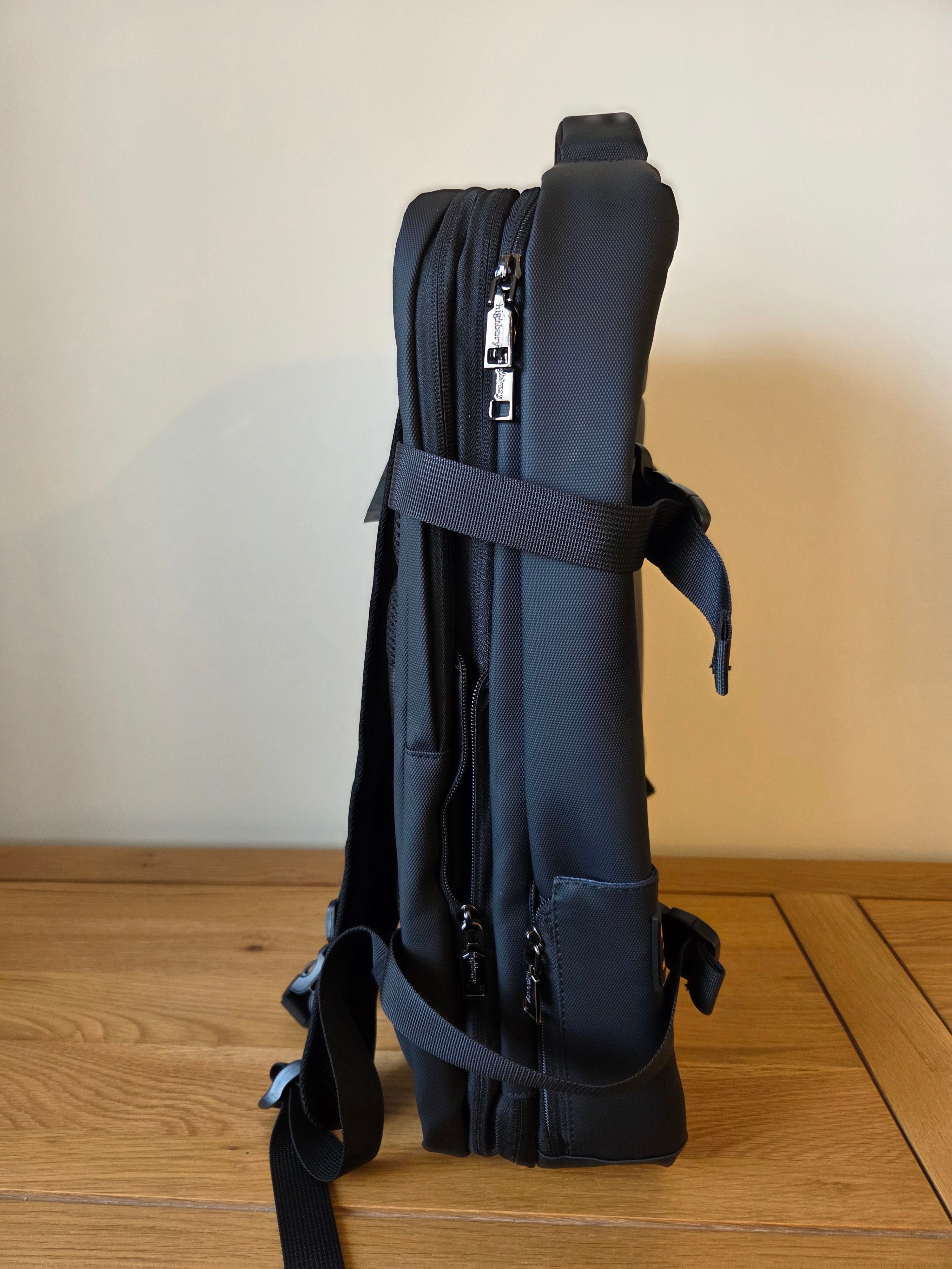 HIGHBURY - Black - Traveller - EasyJet Lufthansa British Airways Jet2 Cabin Bag 45x36x20, 32L Underseat Hand Luggage For Travel Fits 15.6 Inch Laptop