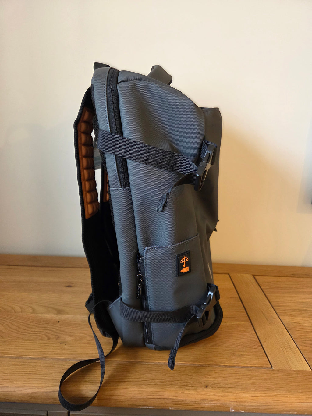 HIGHBURY - Grey - Commuter - EasyJet Lufthansa British Airways Jet2 Cabin Bag 45x36x20, 32L Underseat Hand Luggage For Travel Fits 15.6 Inch Laptop