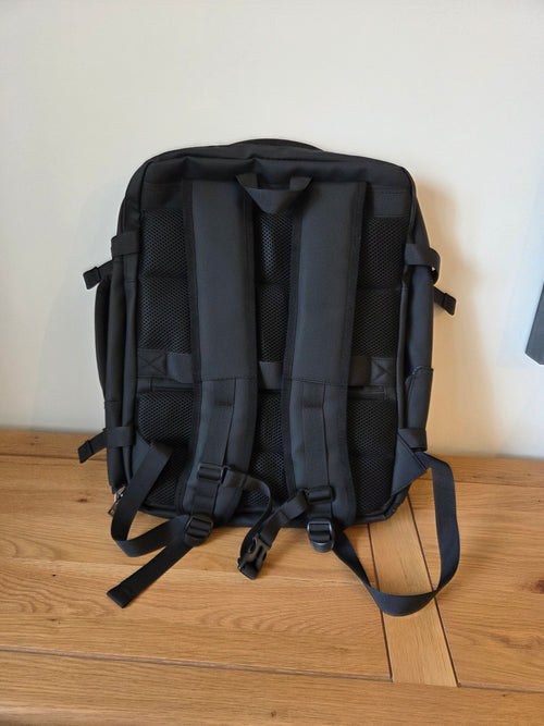 HIGHBURY - Black - Commuter - EasyJet Lufthansa British Airways Jet2 Cabin Bag 45x36x20, 32L Underseat Hand Luggage For Travel Fits 15.6 Inch Laptop